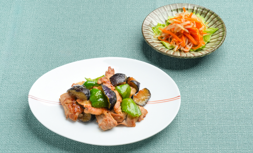 写真 豚肉の味噌炒めともやしの辛子和え